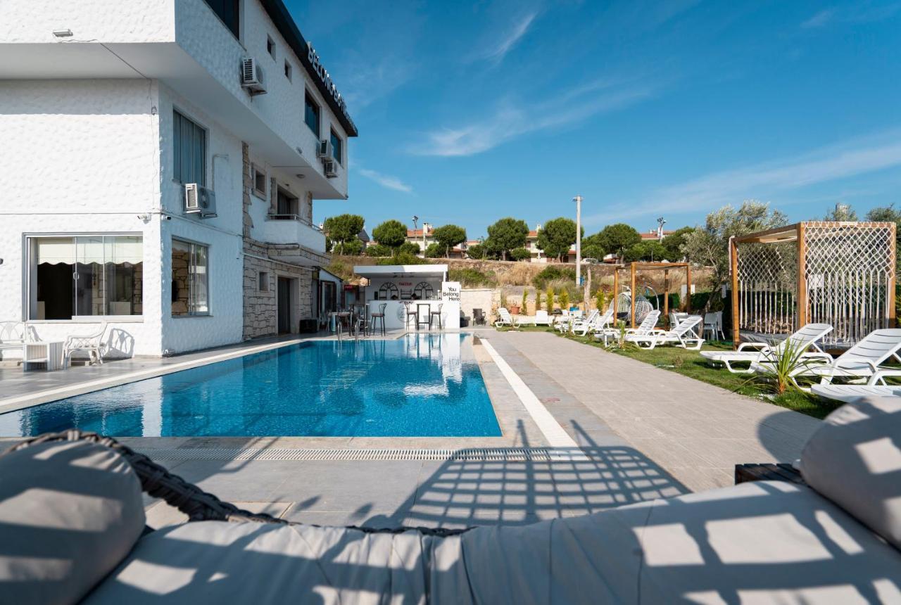 Belong Butik Otel Çeşme Luaran gambar