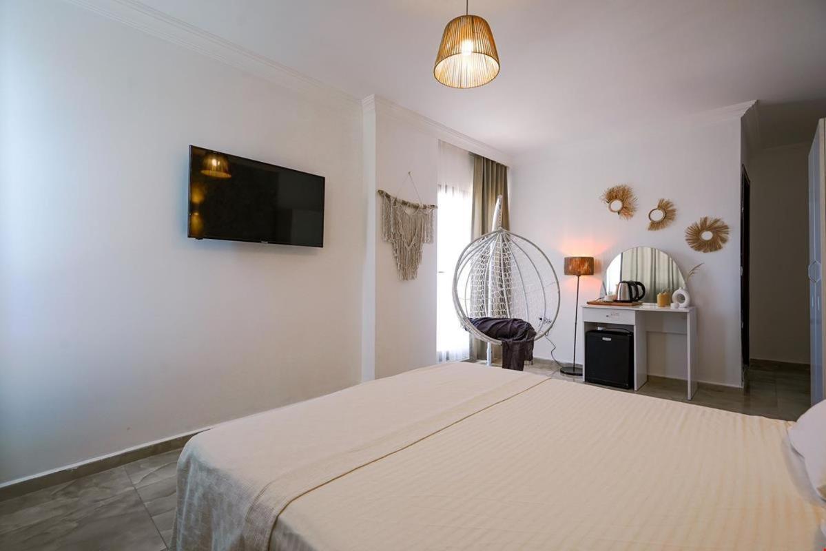 Belong Butik Otel Çeşme Luaran gambar