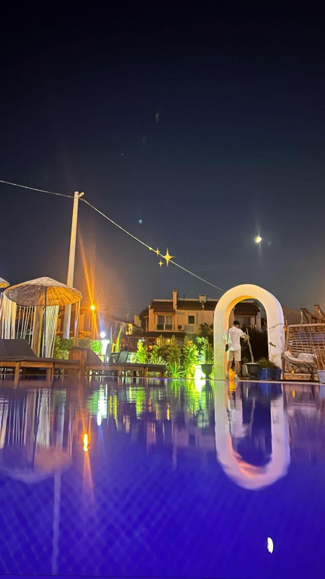 Belong Butik Otel Çeşme Luaran gambar